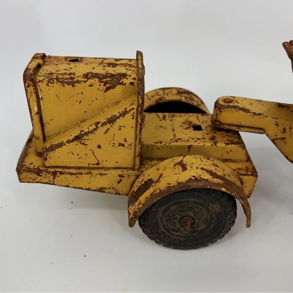 Vintage Marx Pressed Steel Lumar Earth Hauler for Parts Repair Restoration